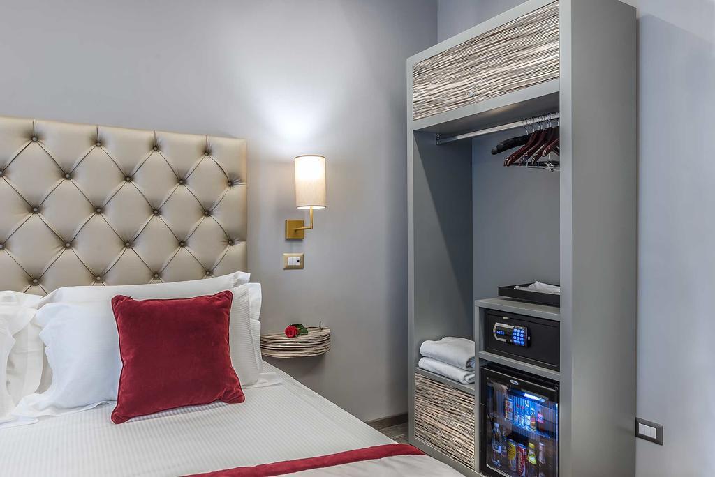 Colonna Suite Del Corso 3* Rom