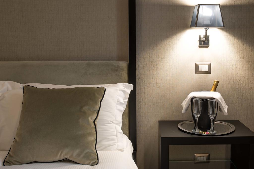 Colonna Suite Del Corso Gasthof