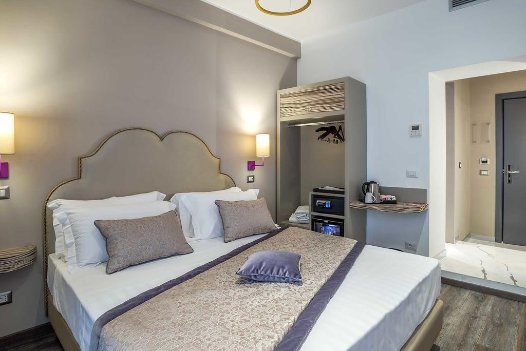 Colonna Suite Del Corso Gasthof