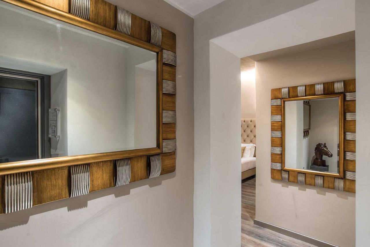 Colonna Suite Del Corso 3* Rom